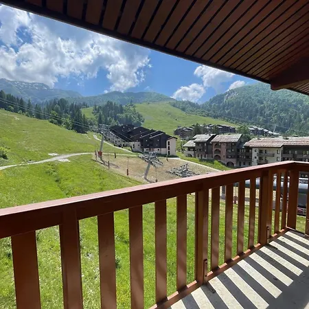 Apartment 2 Pieces Mezzanine Pour 6 Pers, Balcon Sud, Proche Pistes Et Commerces - Fr-1-356-297